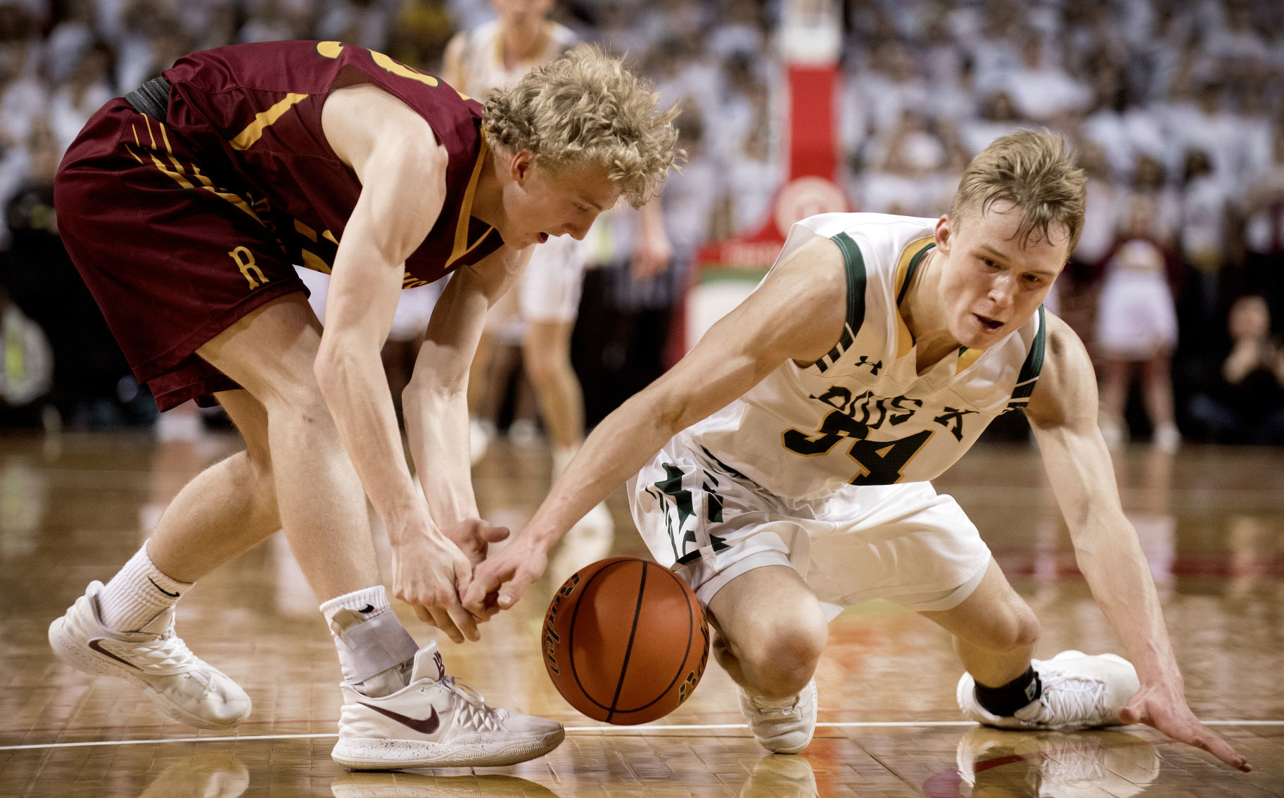 Omaha Roncalli vs. Lincoln Pius X, 3.9
